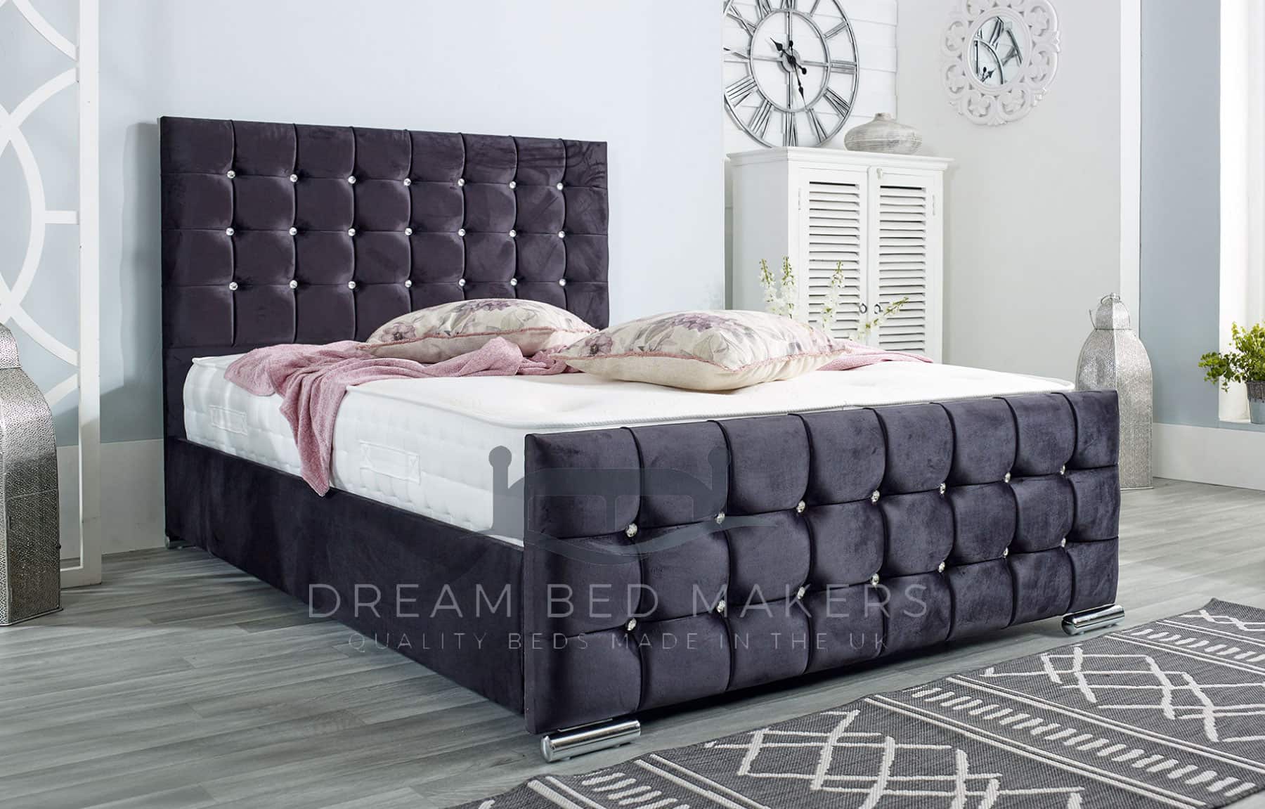 Cube_Upholstered_Bed_Frame